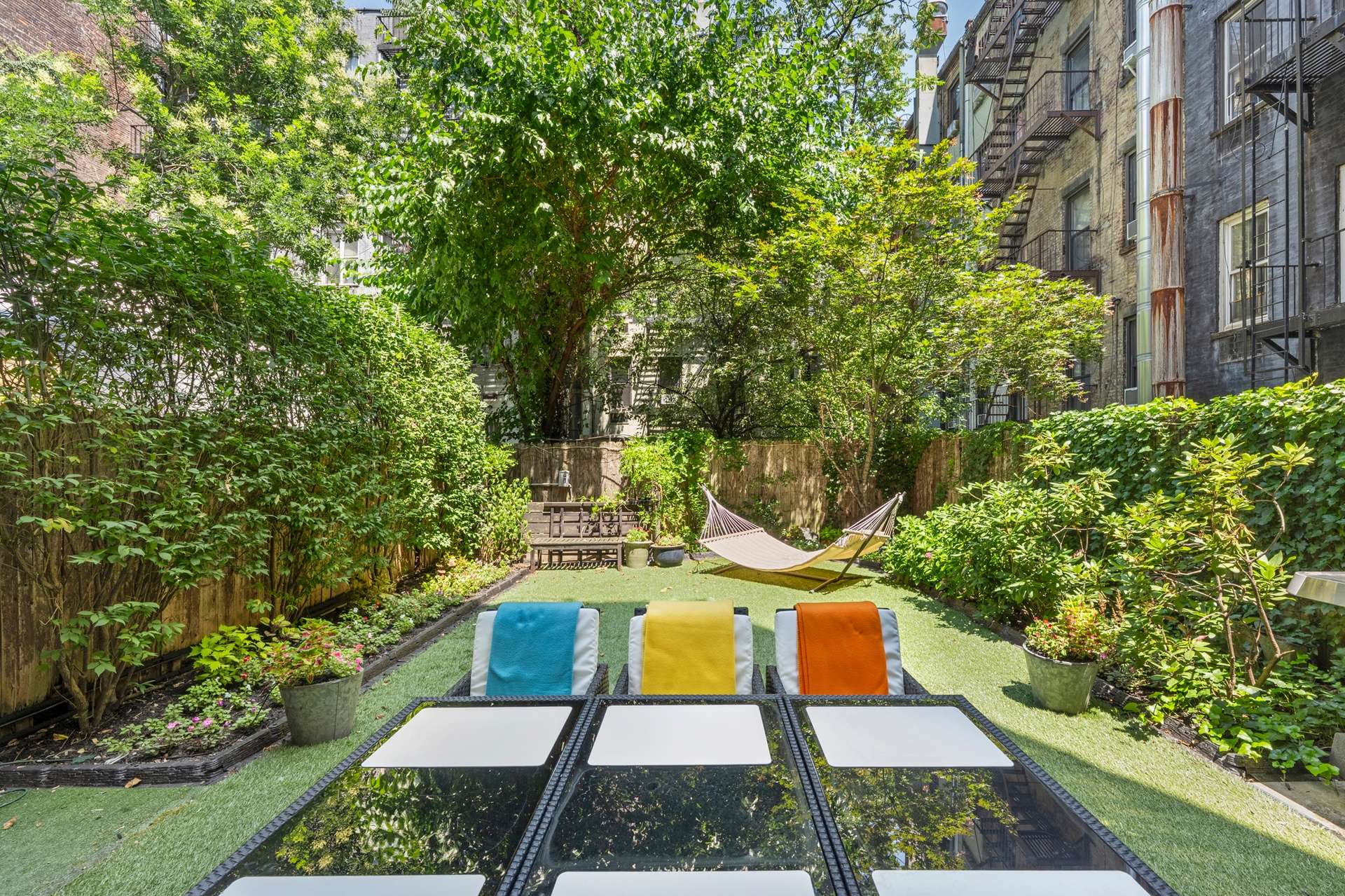 Manhattan, NY 10128,237 E 88th Street #101
