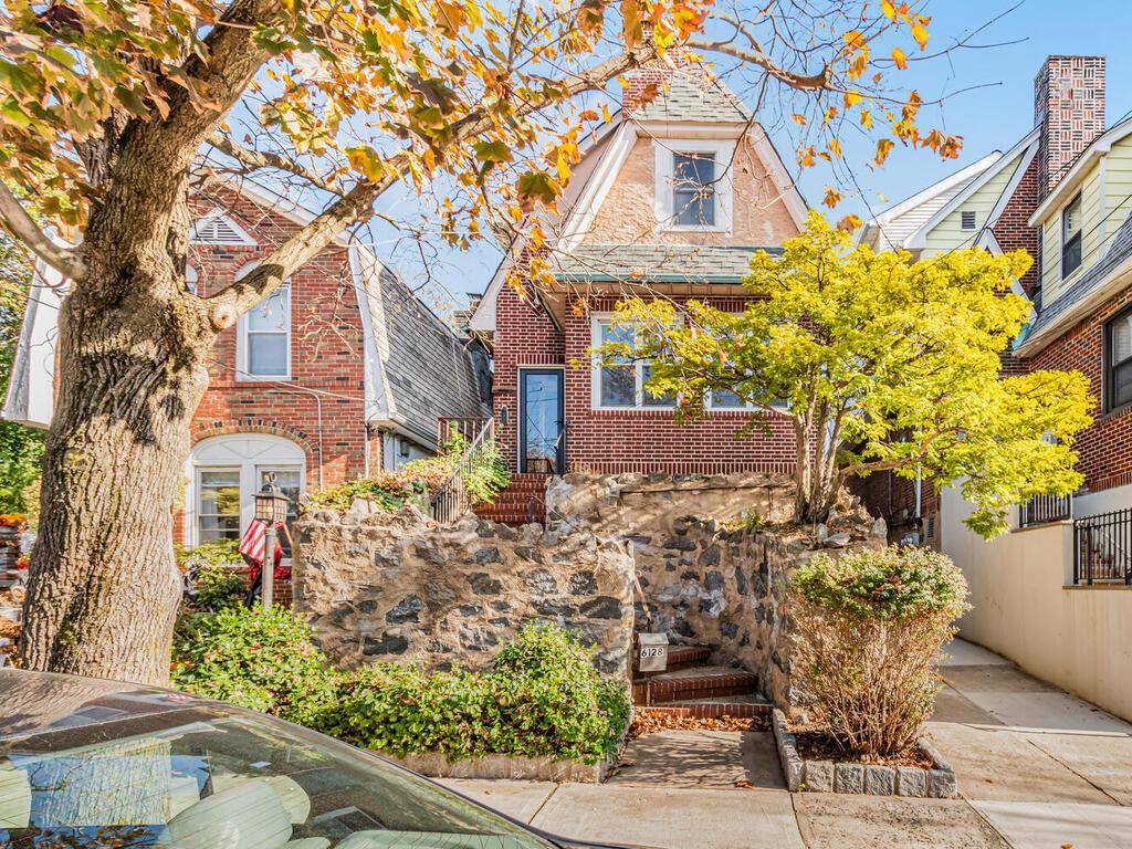 Bronx, NY 10471,6128 SPENCER Avenue