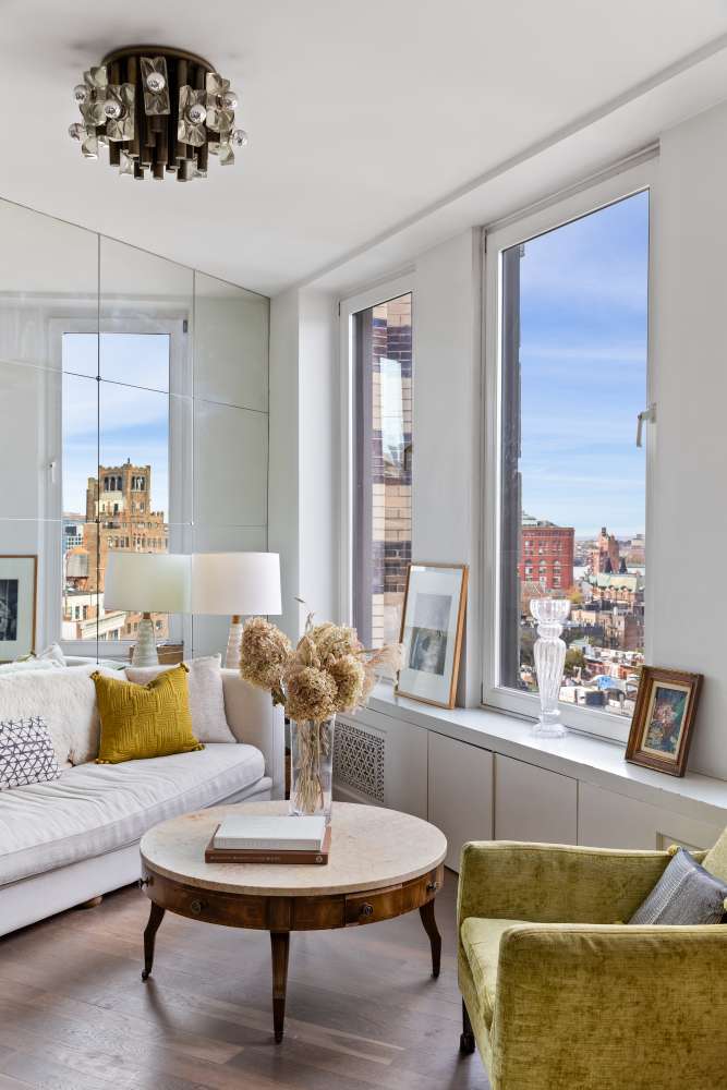 Manhattan, NY 10014,2 CORNELIA Street #PHA