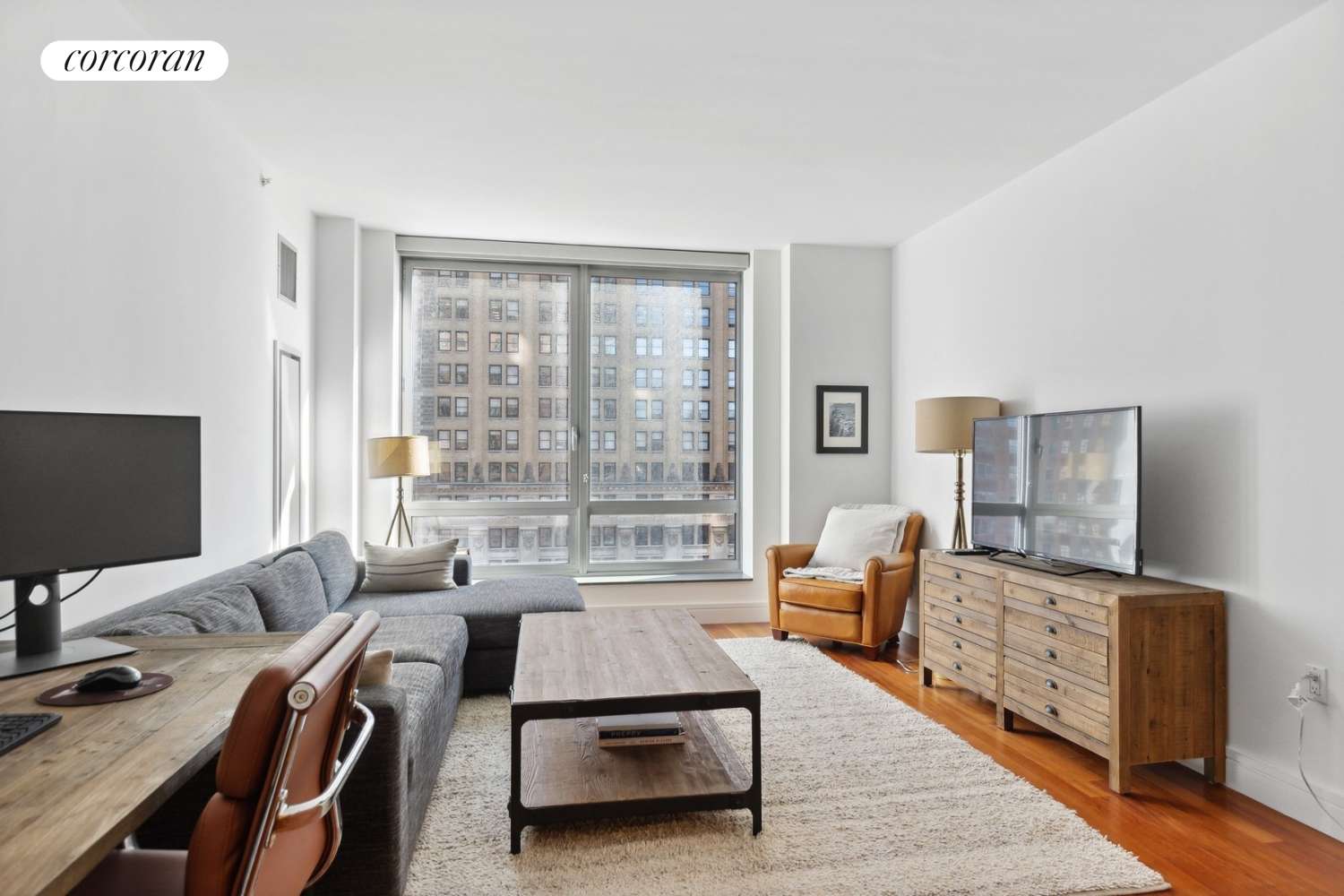 Manhattan, NY 10004,30 WEST Street #10D
