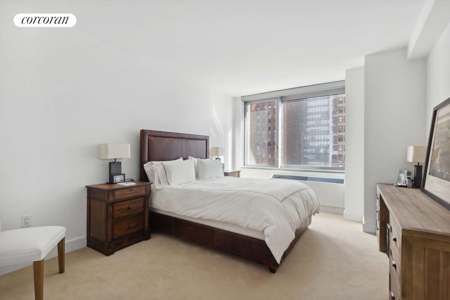 Manhattan, NY 10004,30 WEST Street #10D