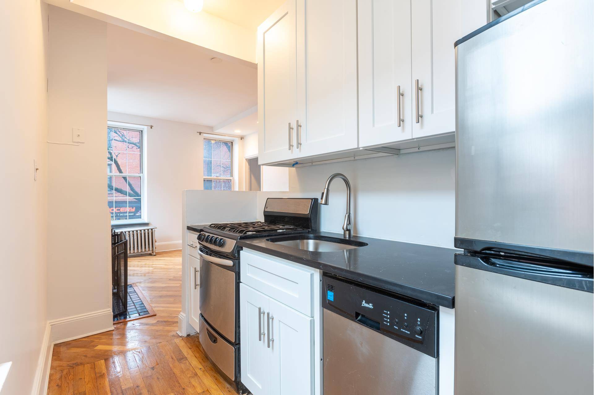 Brooklyn, NY 11217,256 BERGEN Street #2F