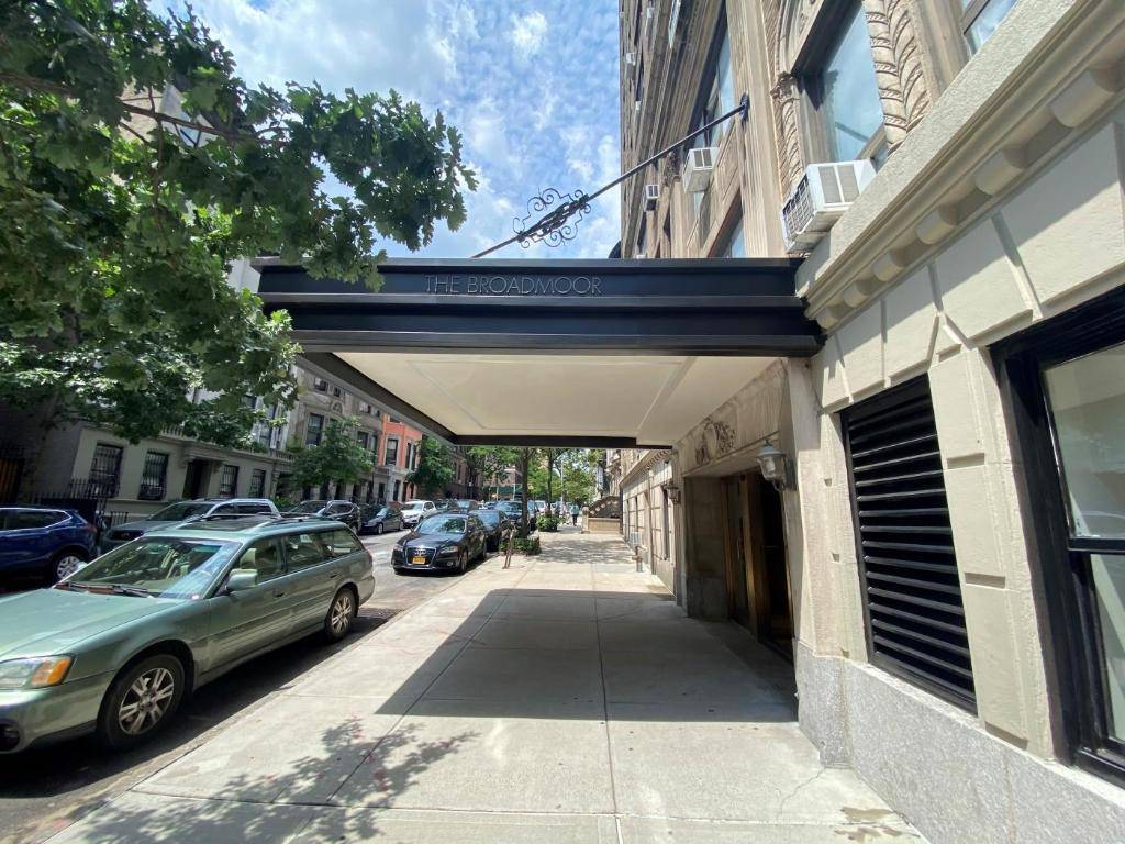 Manhattan, NY 10025,235 W 102ND Street #3Q