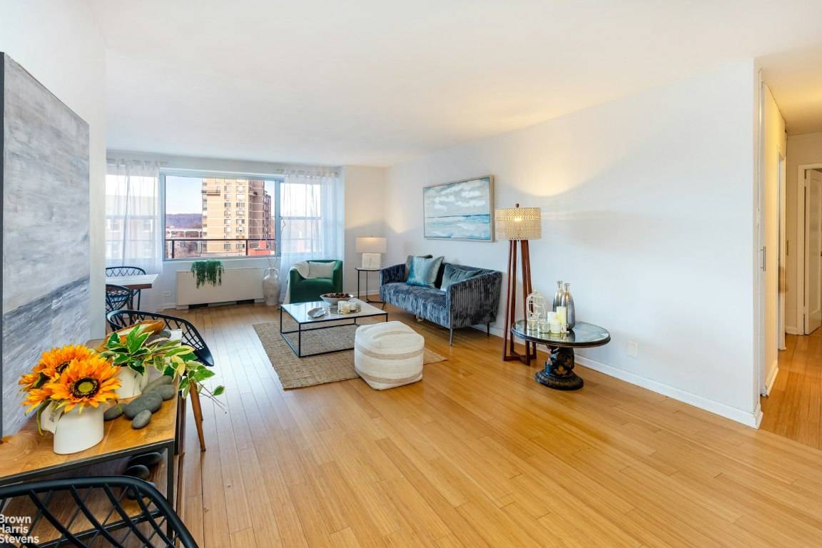 Bronx, NY 10463,2500 JOHNSON Avenue #8K