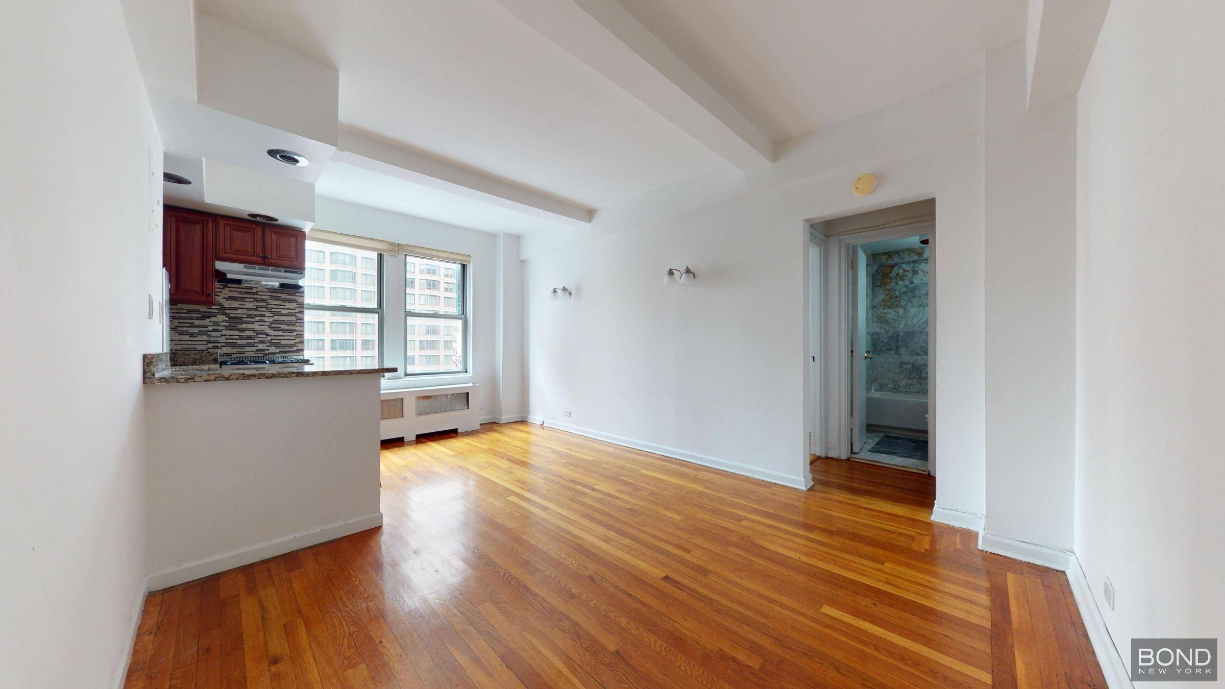 Manhattan, NY 10016,301 E 38th Street #16G