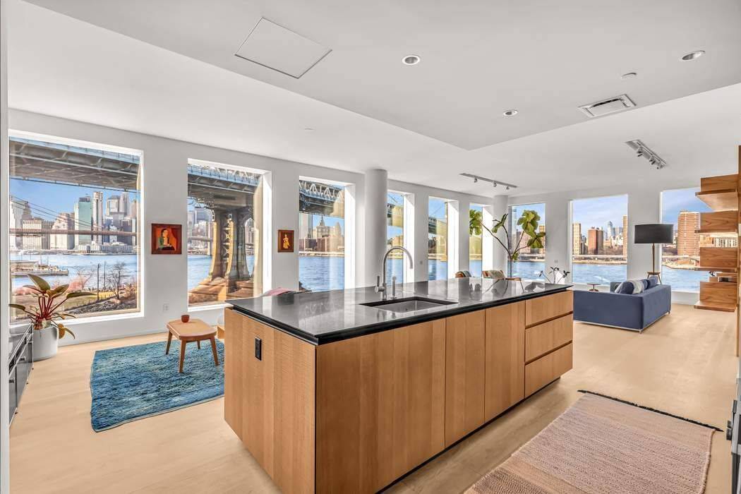 Brooklyn, NY 11201,1 John Street #6B