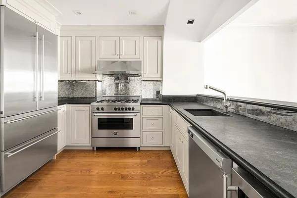 Manhattan, NY 10025,732 W END Avenue #13