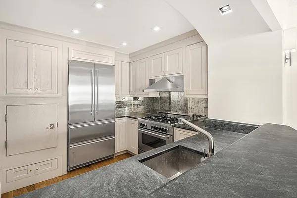Manhattan, NY 10025,732 W END Avenue #13