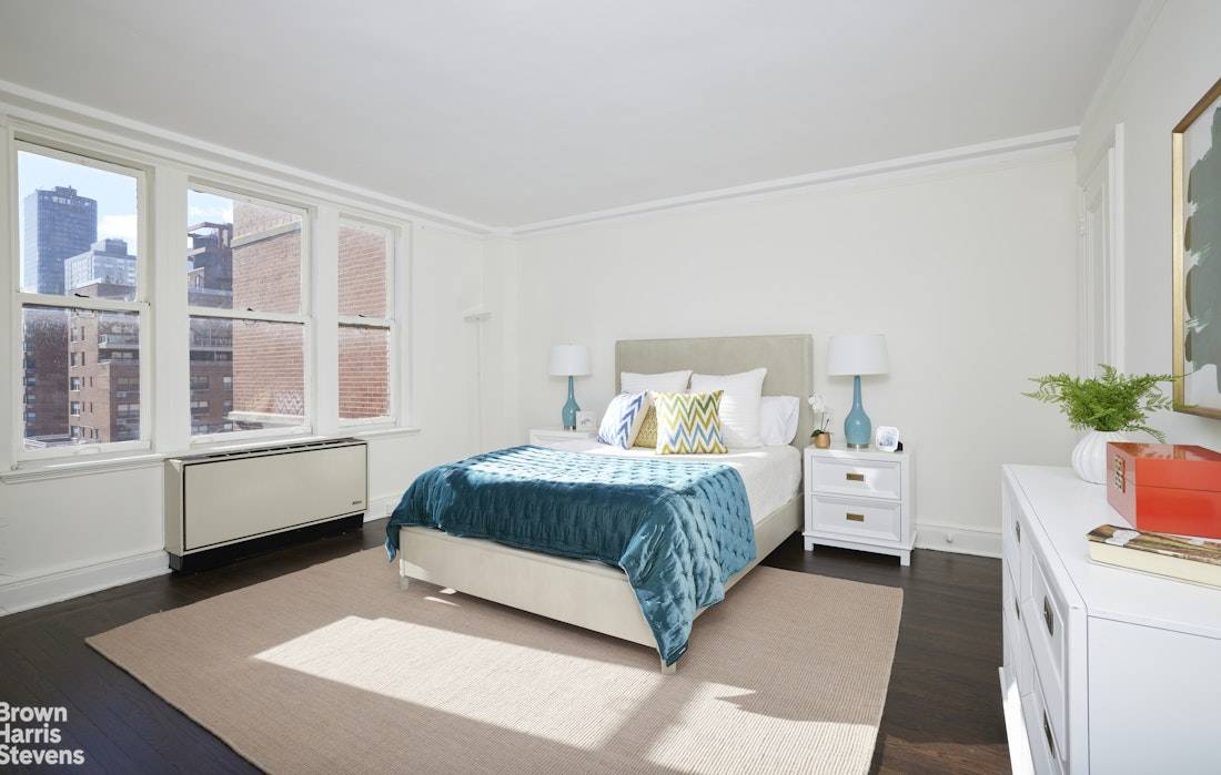 Manhattan, NY 10021,320 E 72ND Street #15B