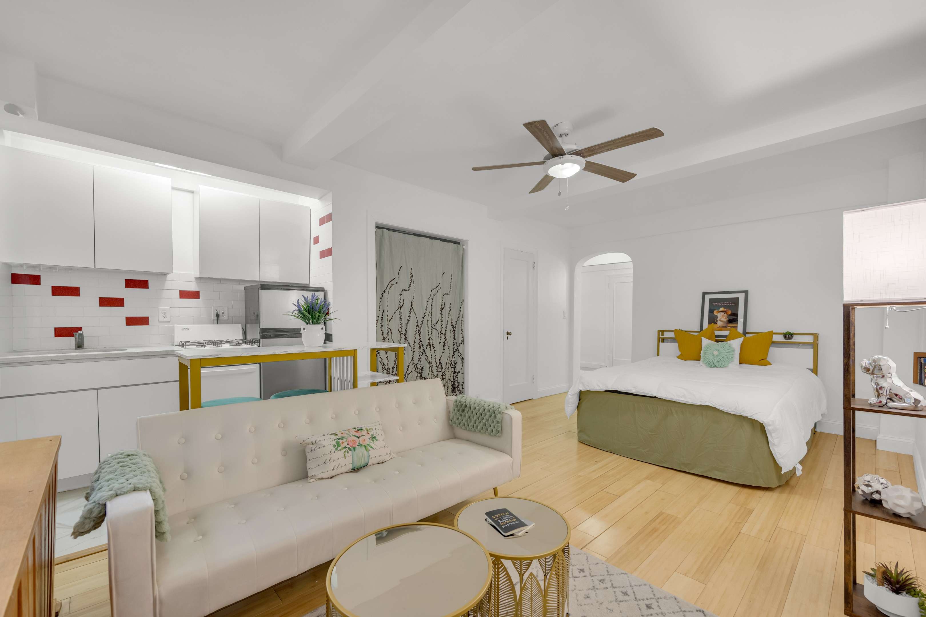 Manhattan, NY 10016,140 E 40th Street #5H