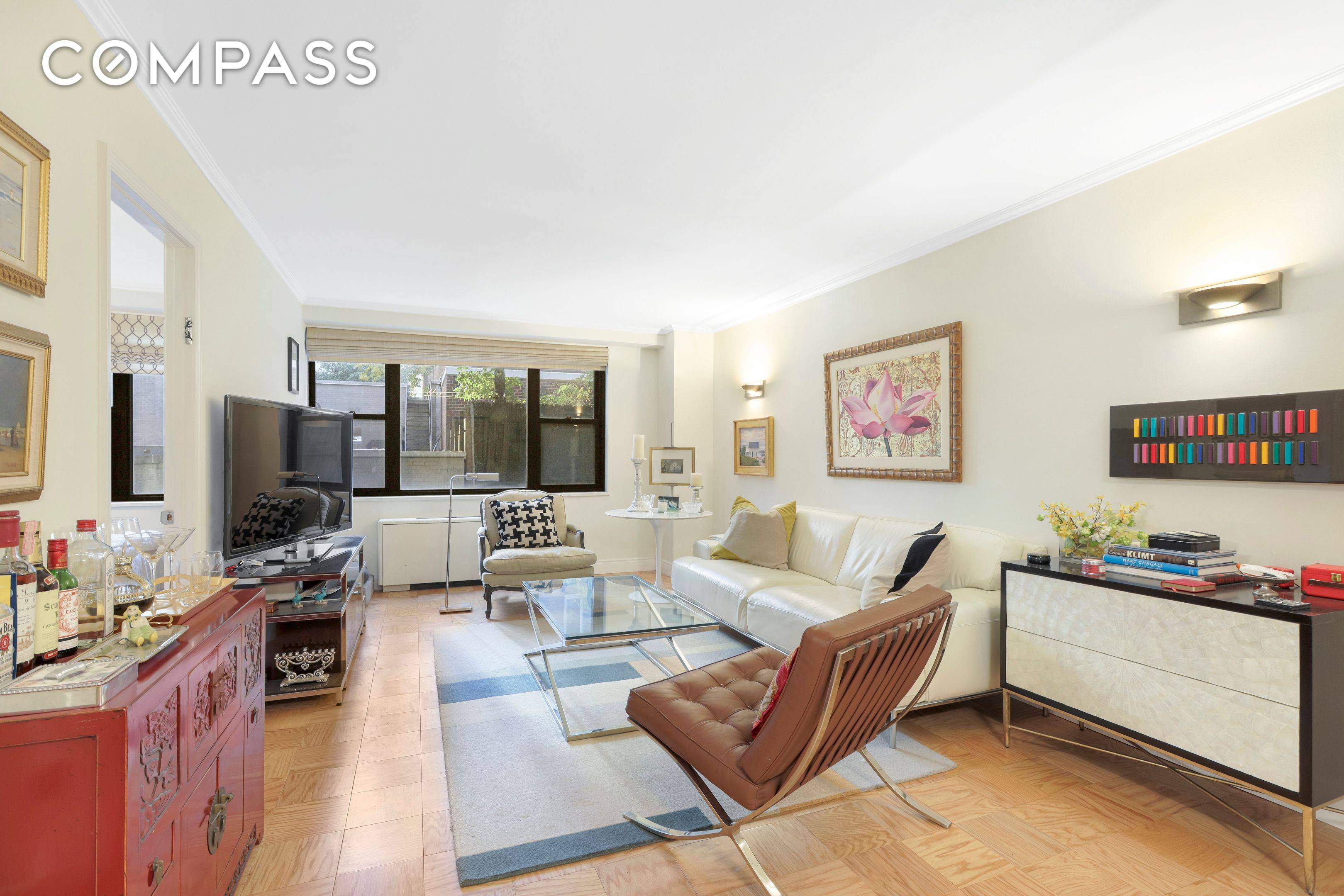 Manhattan, NY 10023,165 W 66th Street #2S