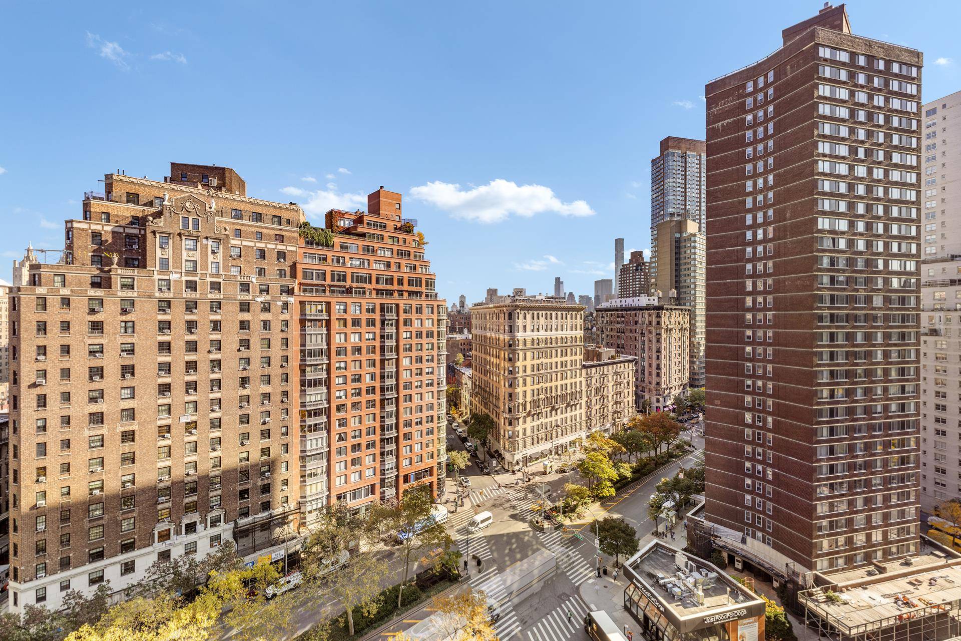 Manhattan, NY 10023,201 W 70TH Street #17H