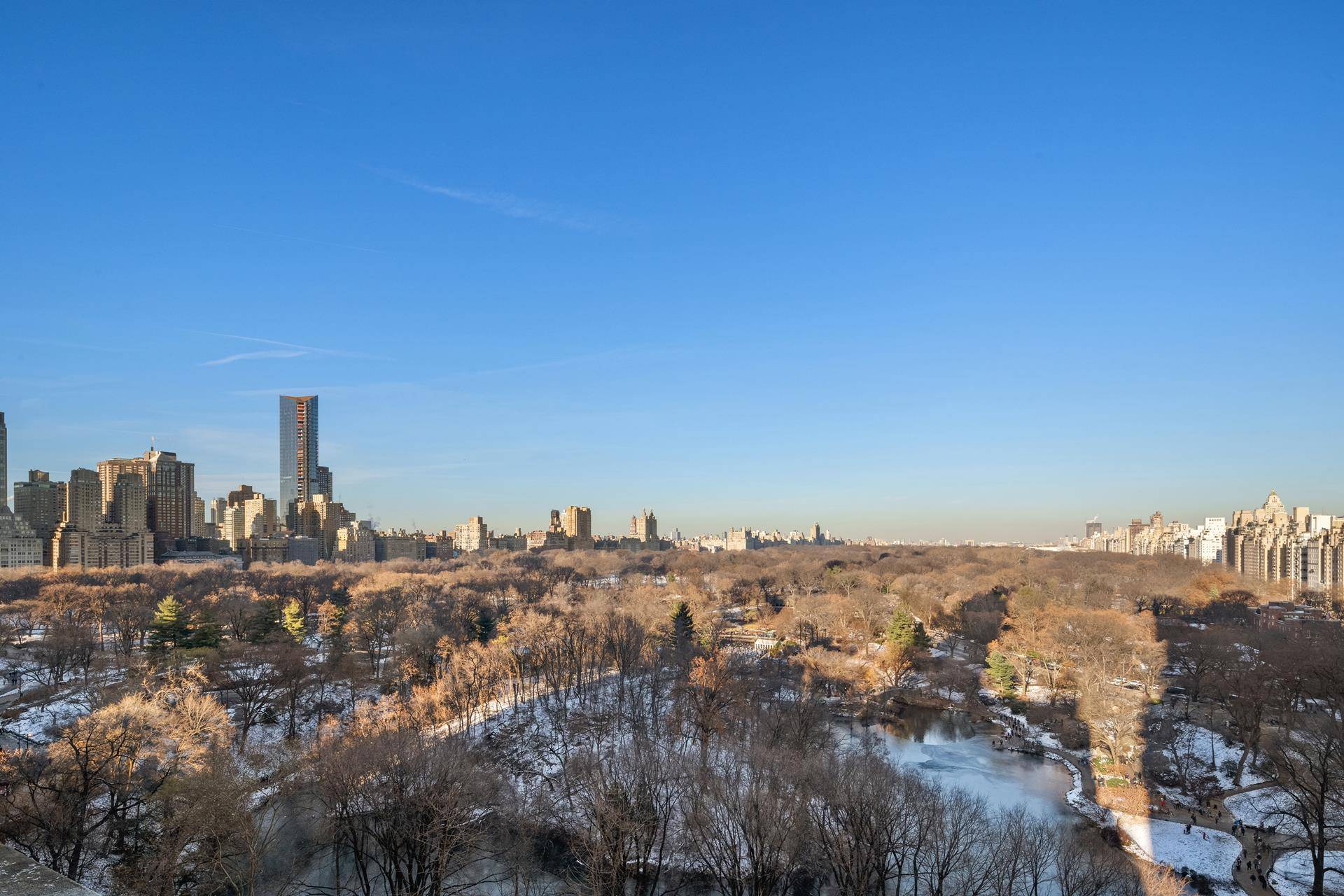 Manhattan, NY 10019,24 CENTRAL Park S #19E