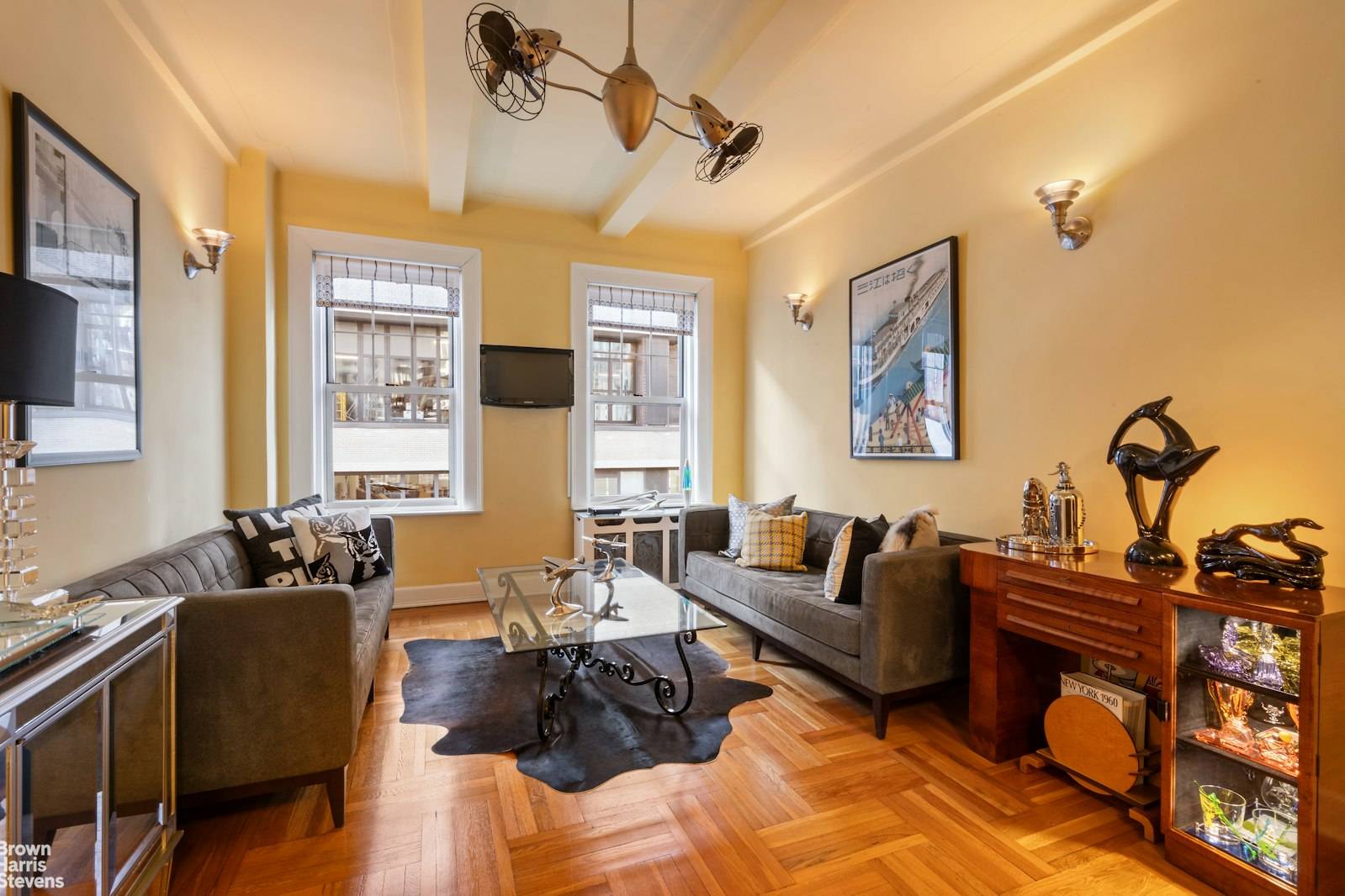 Manhattan, NY 10023,25 W 64TH Street #9B