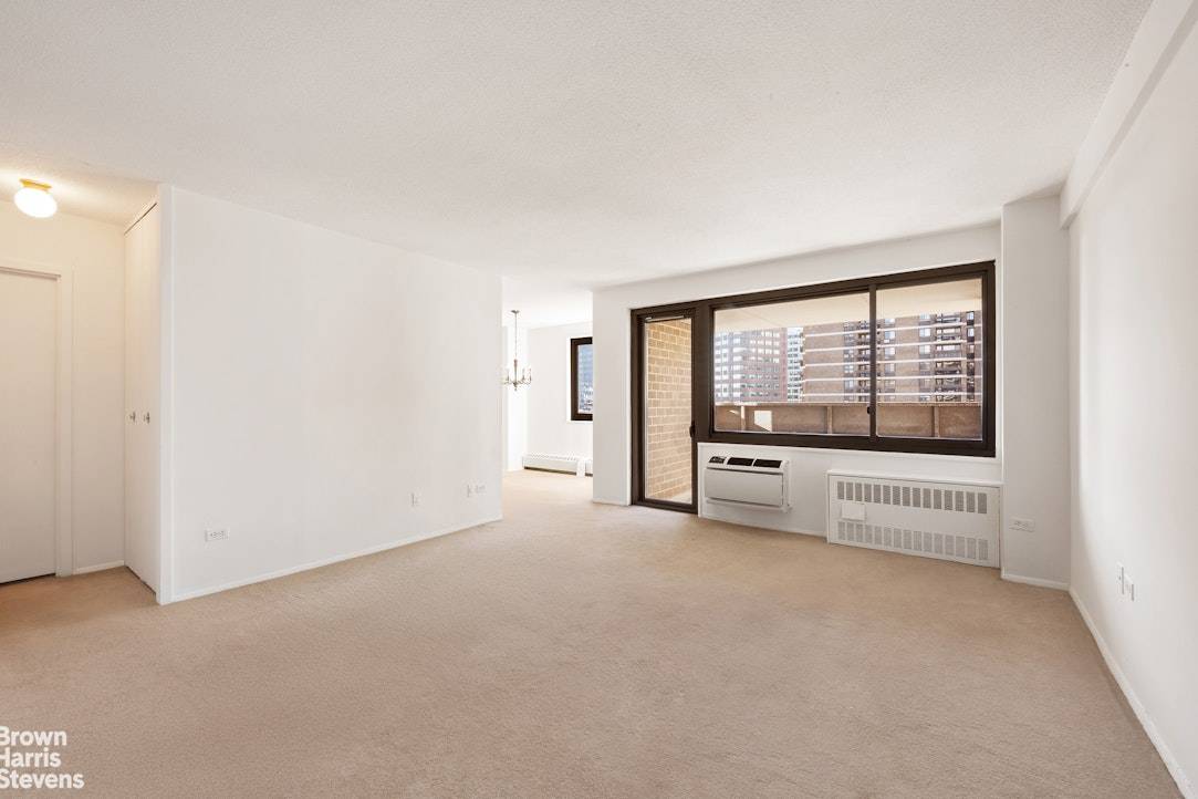 Manhattan, NY 10038,90 GOLD Street #23A