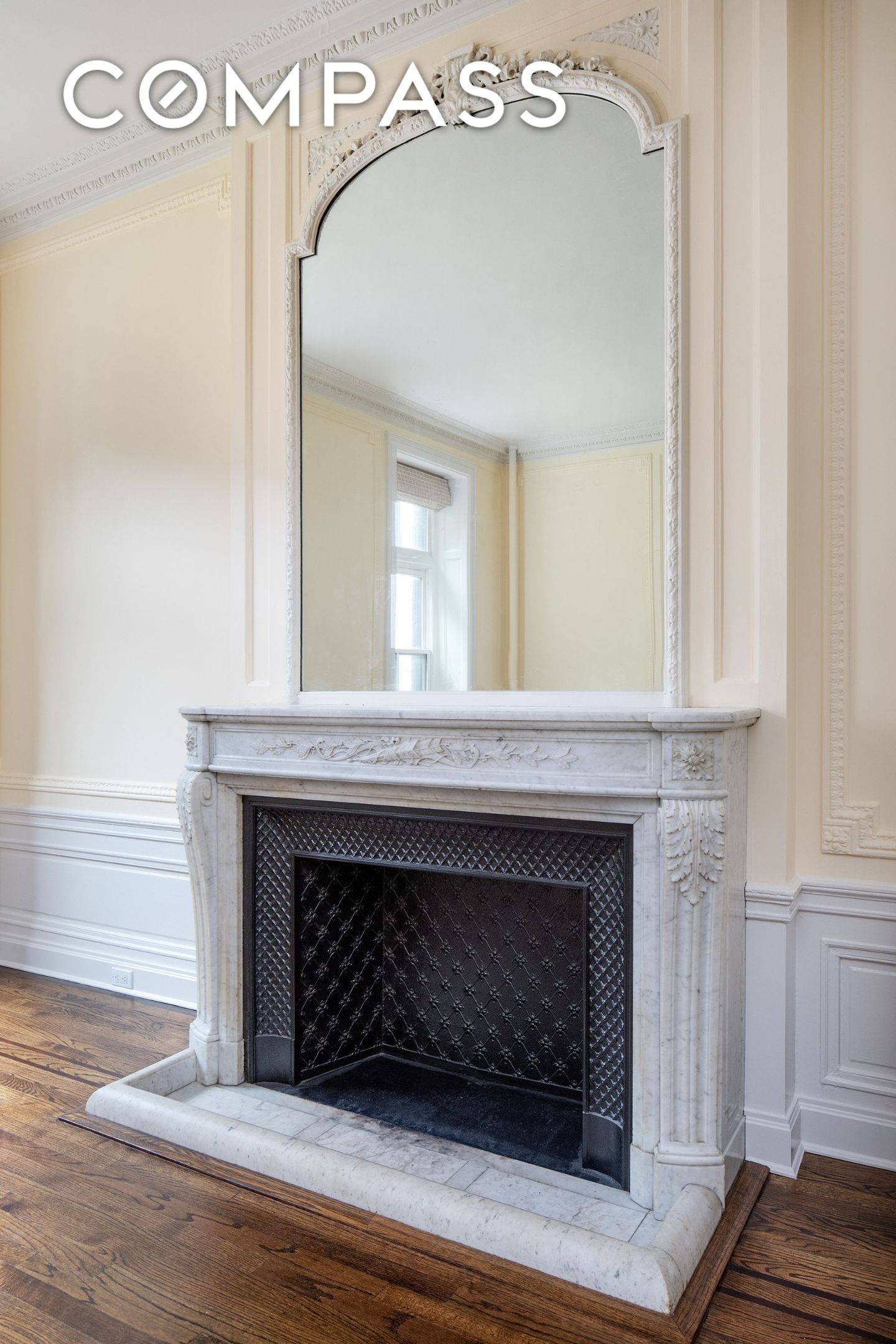 Manhattan, NY 10011,28 W 10th Street