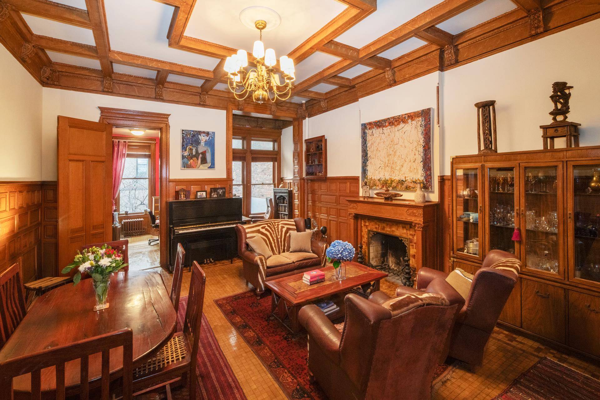 Manhattan, NY 10023,25 W 71ST Street #1R