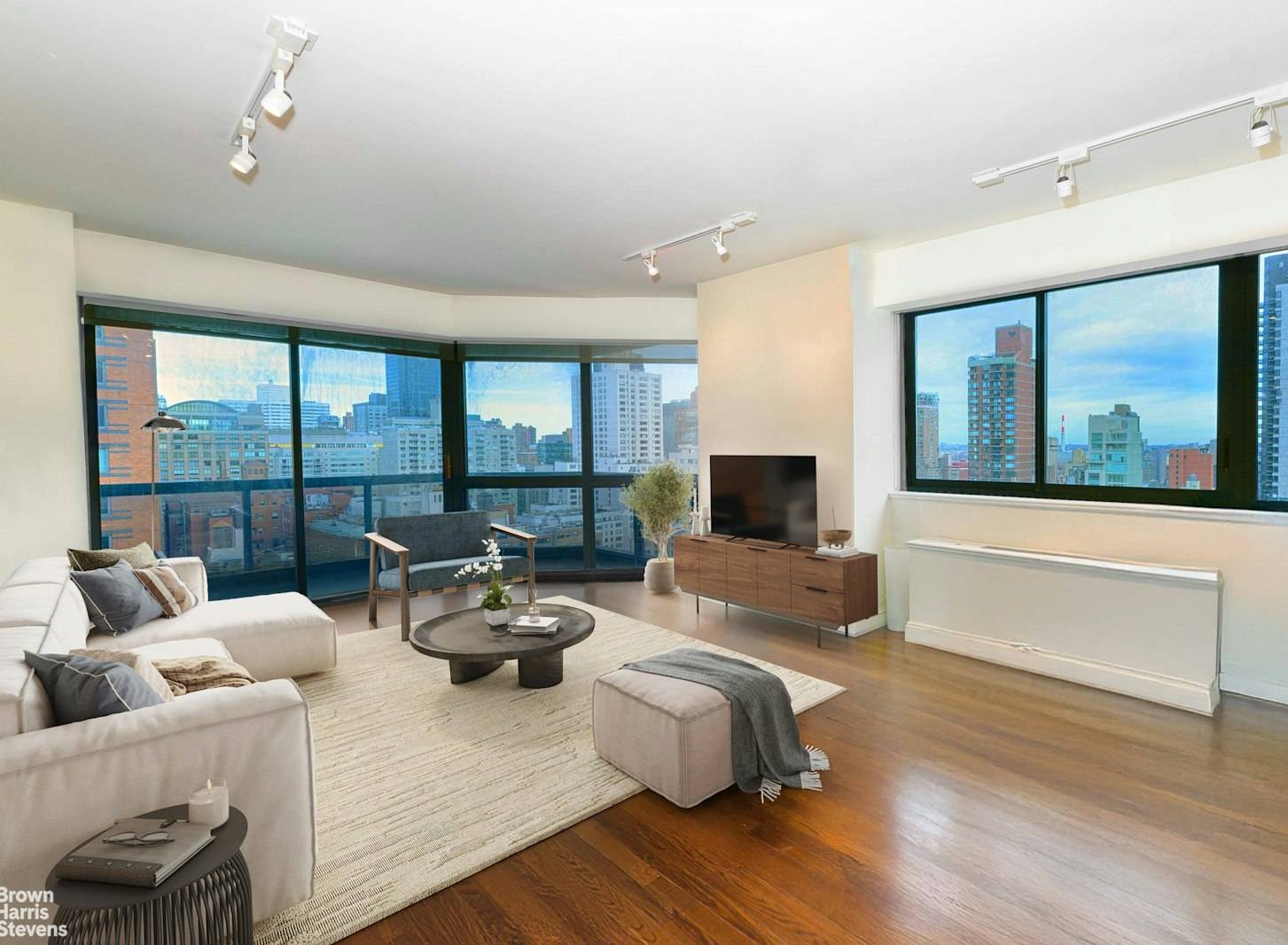 Manhattan, NY 10065,200 E 61ST Street #23F