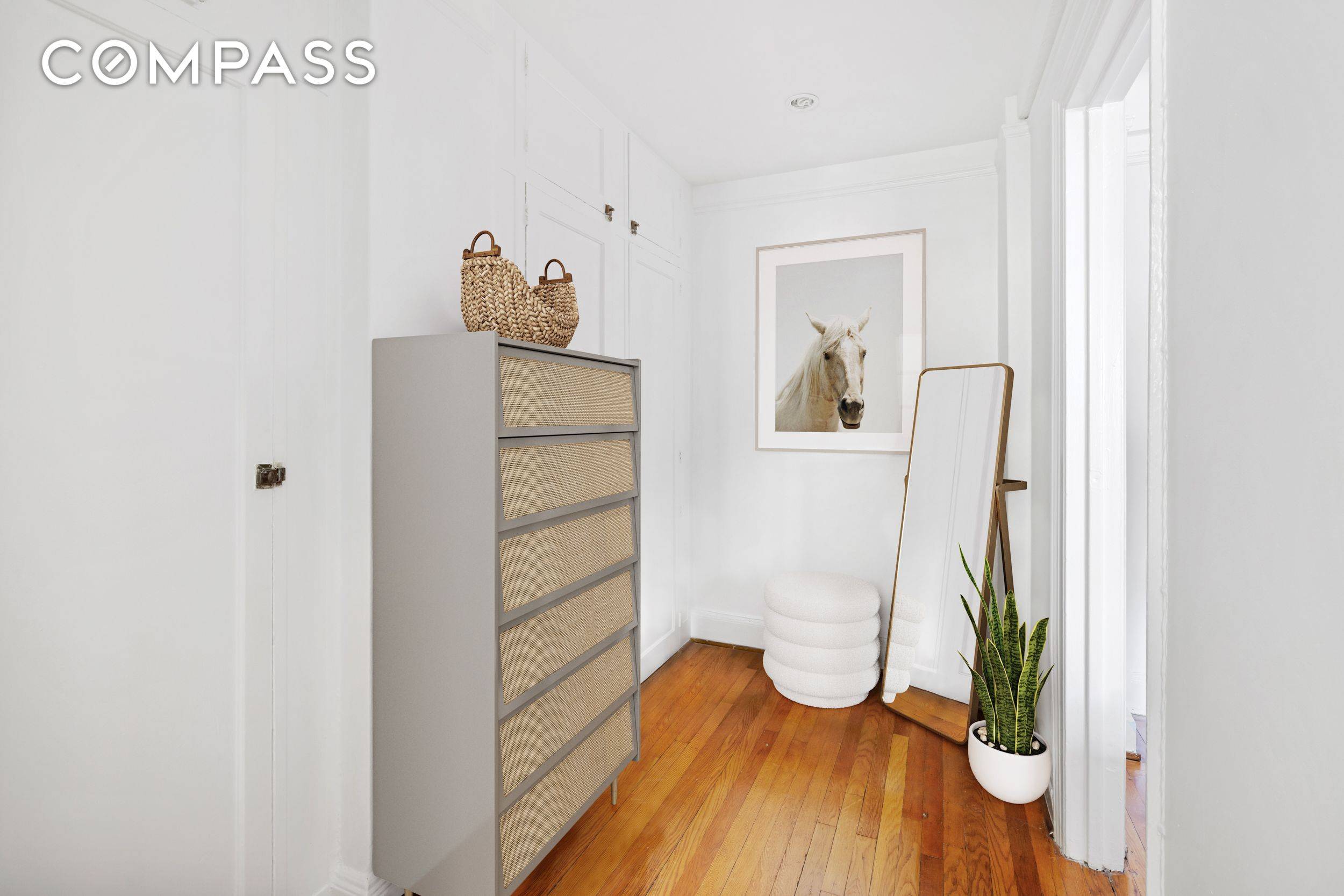Manhattan, NY 10010,235 E 22nd Street #15U