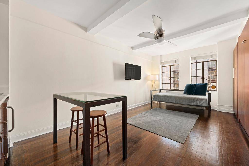 Manhattan, NY 10017,320 E 42nd Street #1308