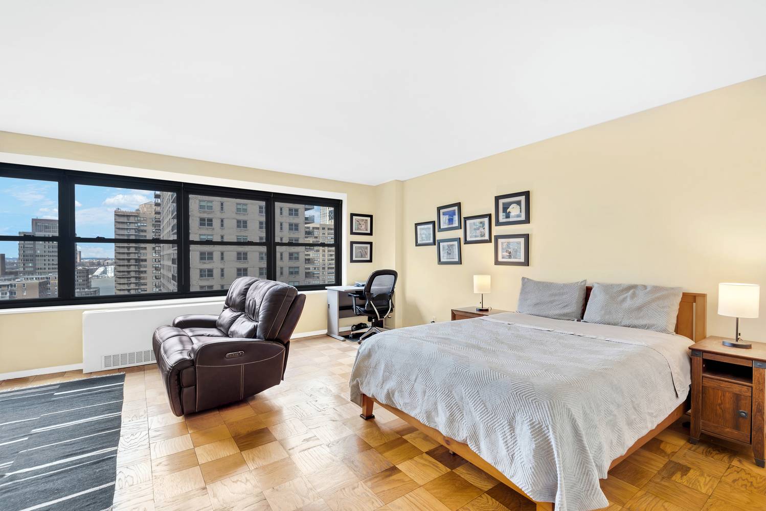 Manhattan, NY 10023,160 W END Avenue #21G