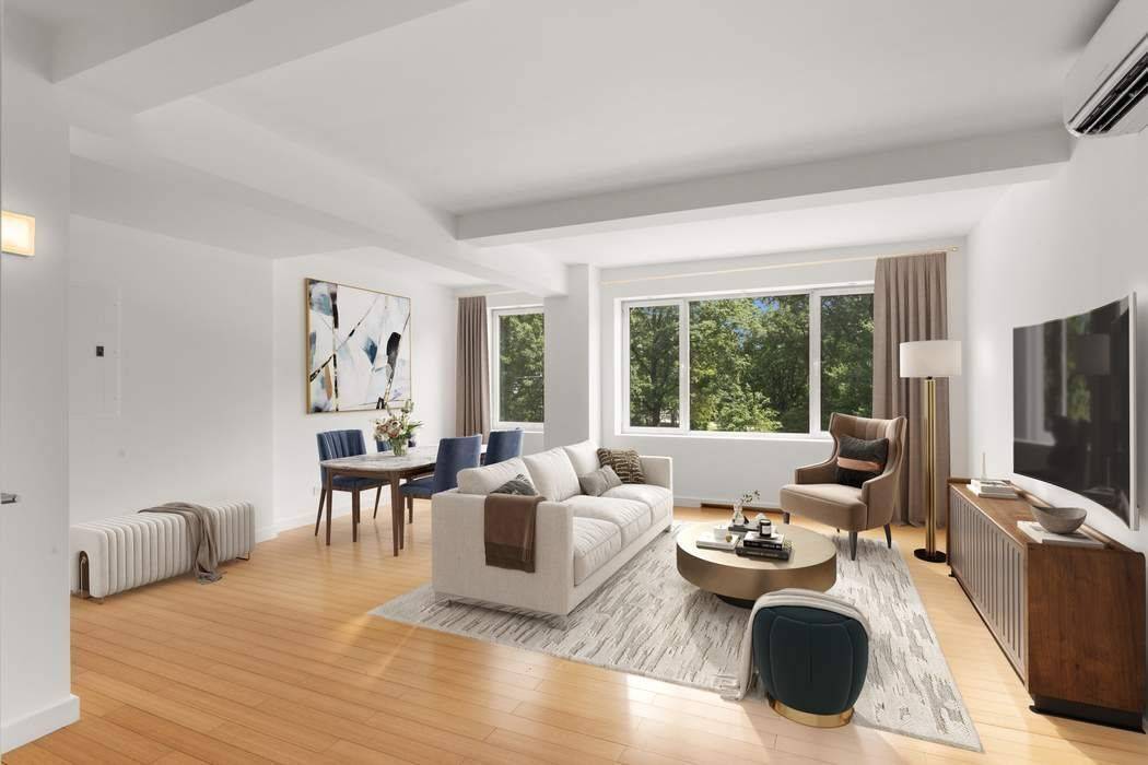 Manhattan, NY 10019,230 Central Park S # 3AB