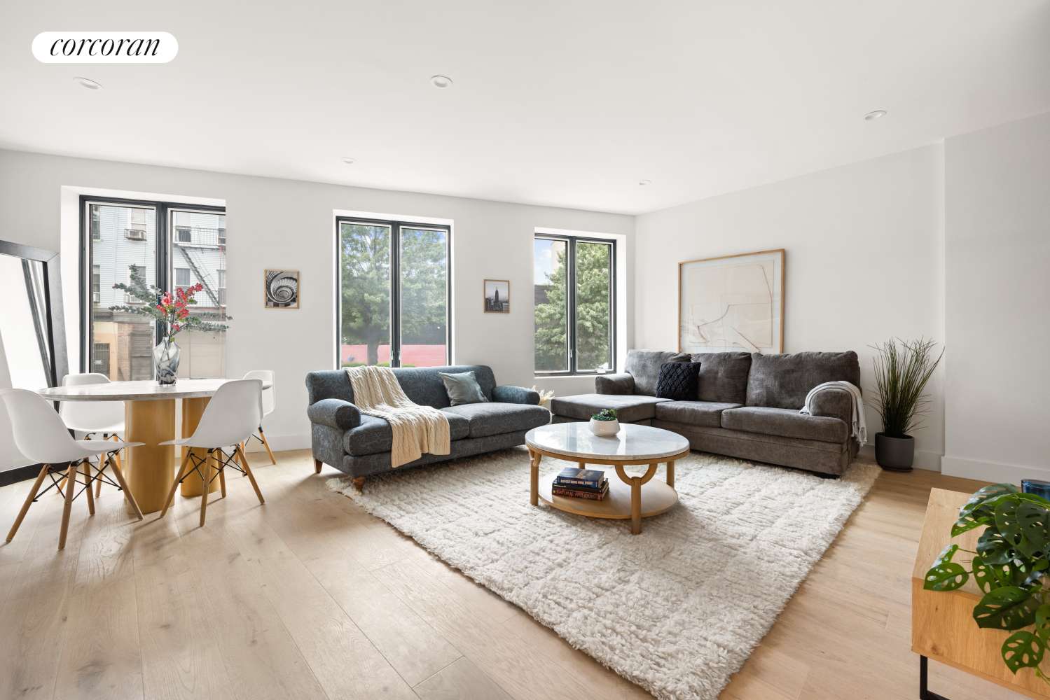Brooklyn, NY 11237,1048 FLUSHING Avenue #1R