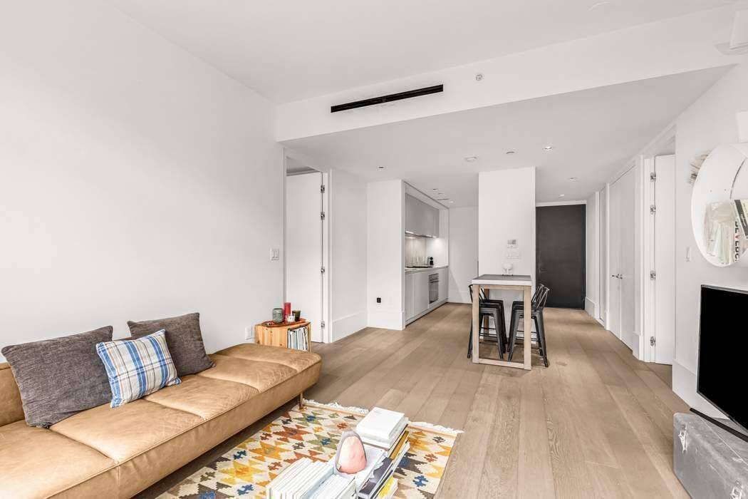Brooklyn, NY 11249,429 Kent Avenue #503