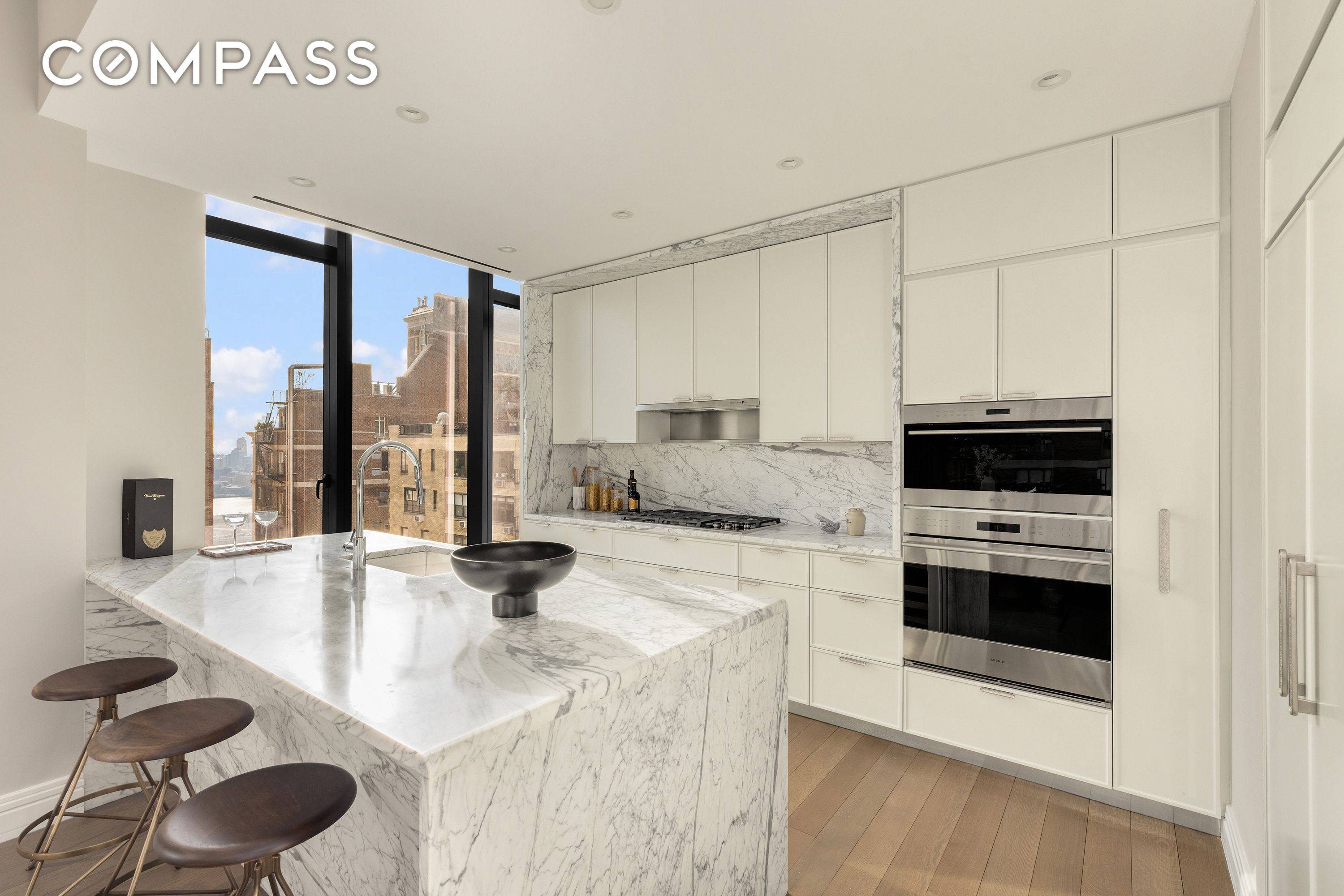 Manhattan, NY 10022,430 E 58th Street #16A