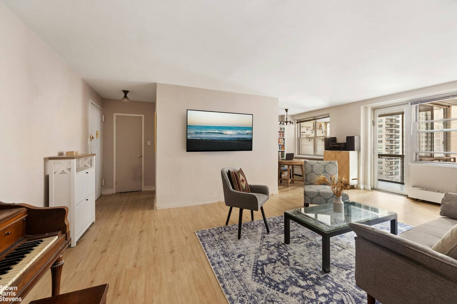 Manhattan, NY 10023,303 W 66TH Street #10AW