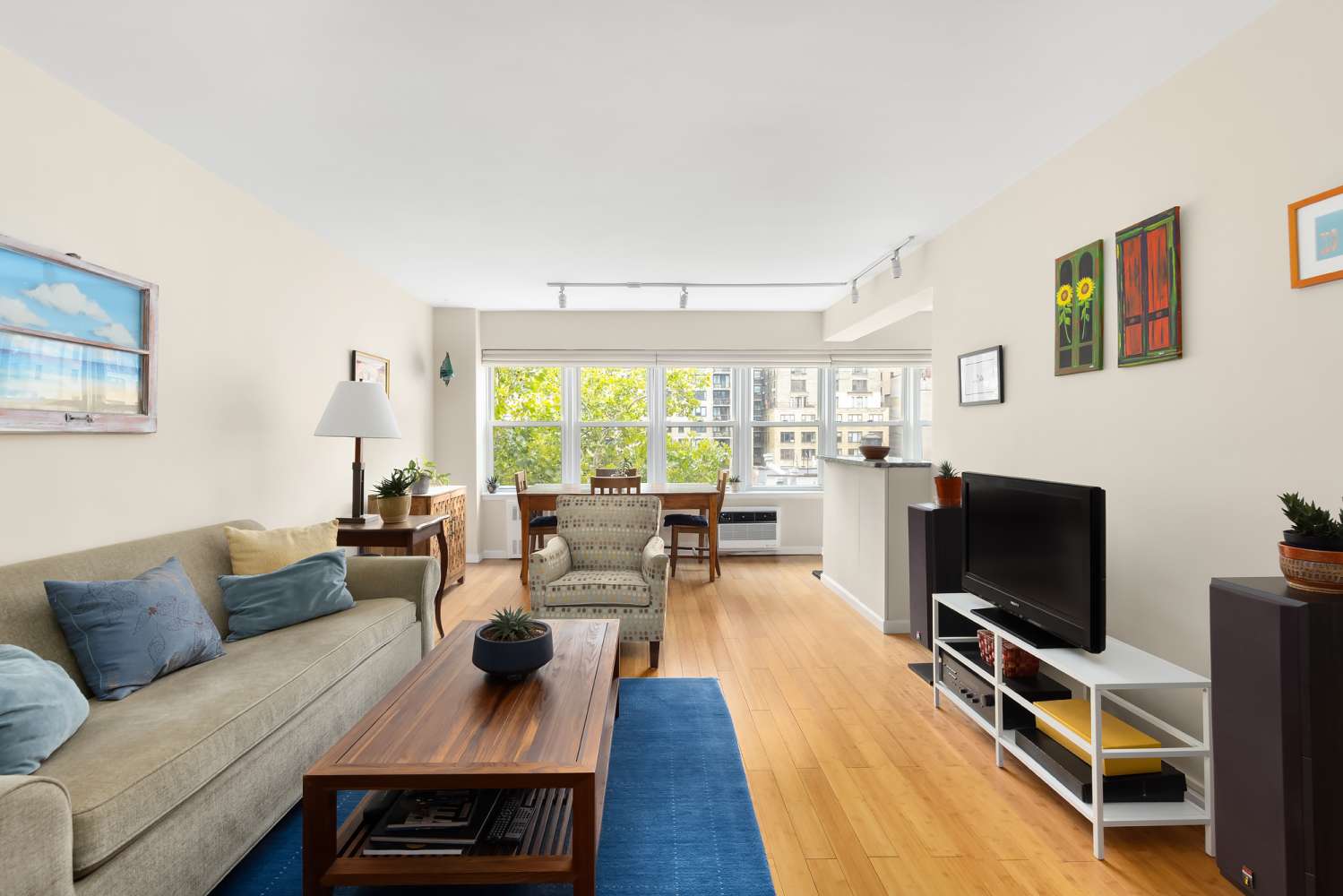 Manhattan, NY 10016,120 E 36TH Street #8A