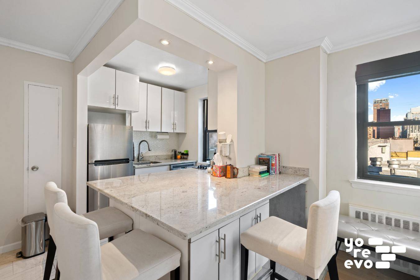 Manhattan, NY 10022,357 E 57th Street #8B