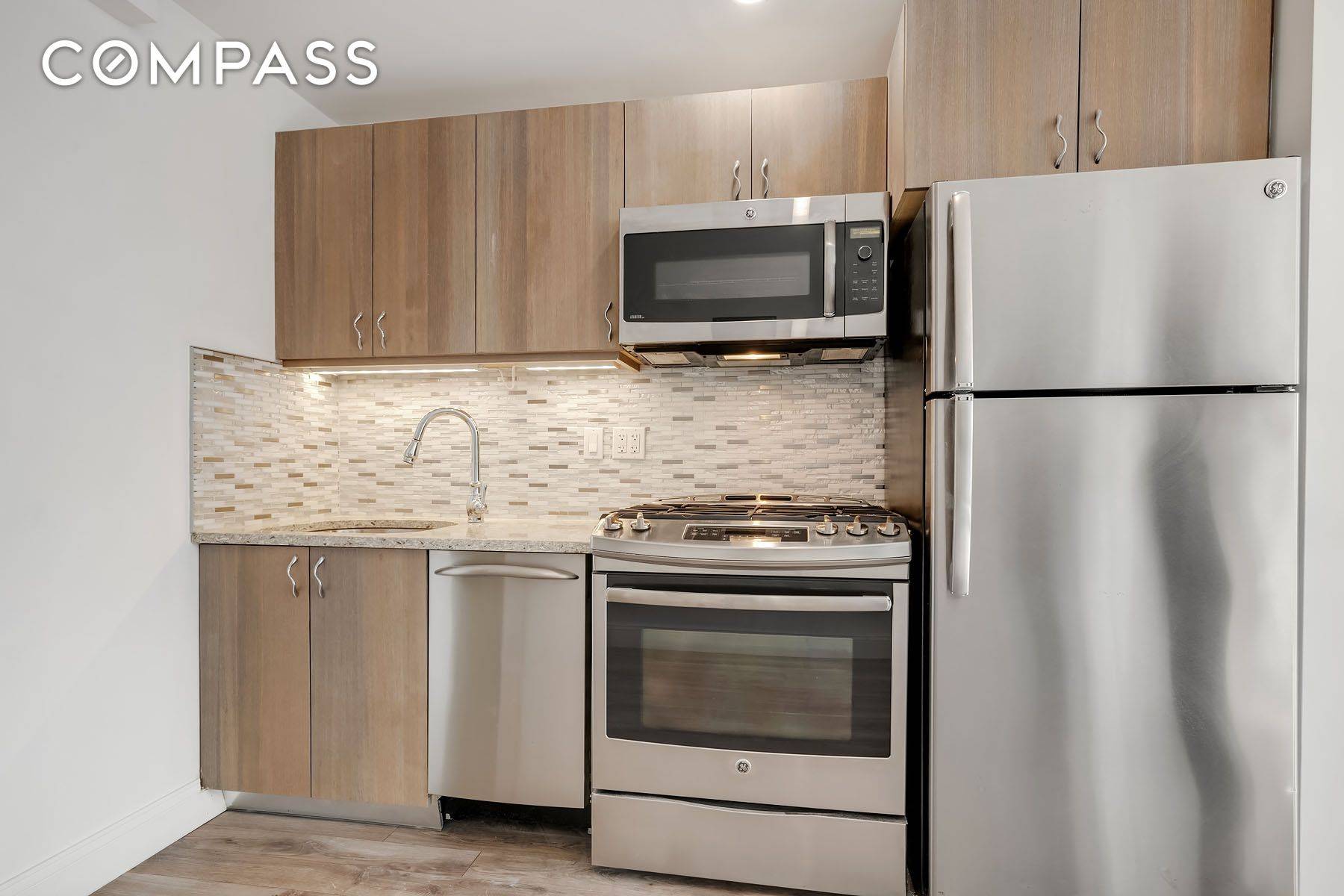 Queens, NY 11102,28-20 Astoria Boulevard #404