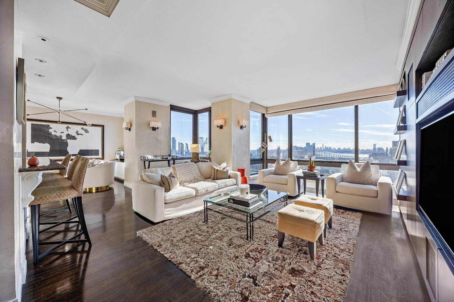 Manhattan, NY 10021,524 E 72nd Street #32CDE