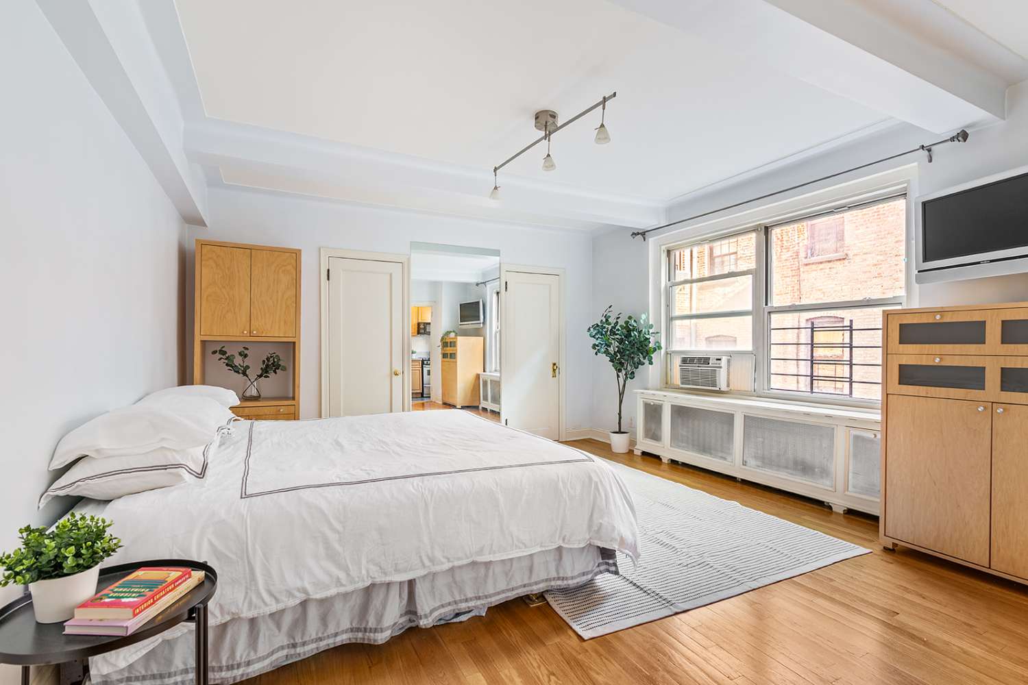 Brooklyn, NY 11201,70 REMSEN Street #6J