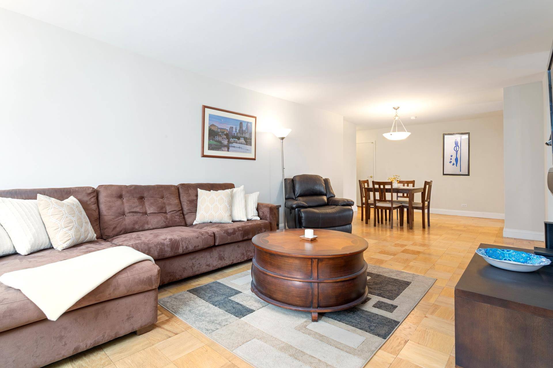 Manhattan, NY 10022,245 E 54TH Street #22M
