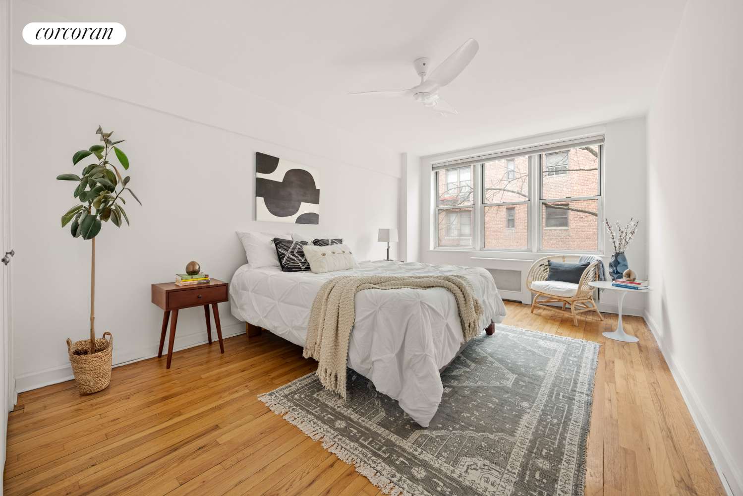 Brooklyn, NY 11218,415 ARGYLE Road #5U