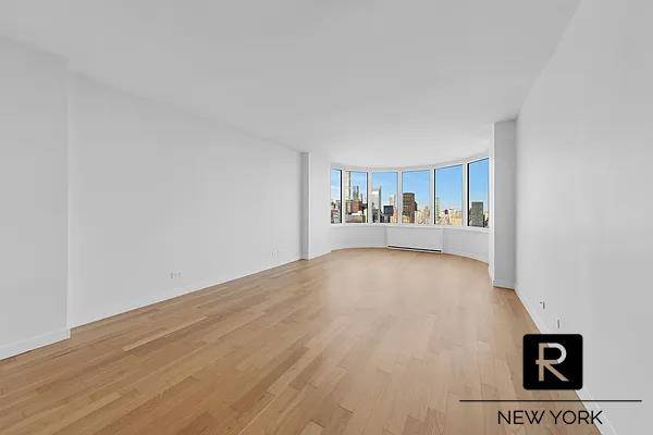 Manhattan, NY 10016,330 E 38th Street #54-H