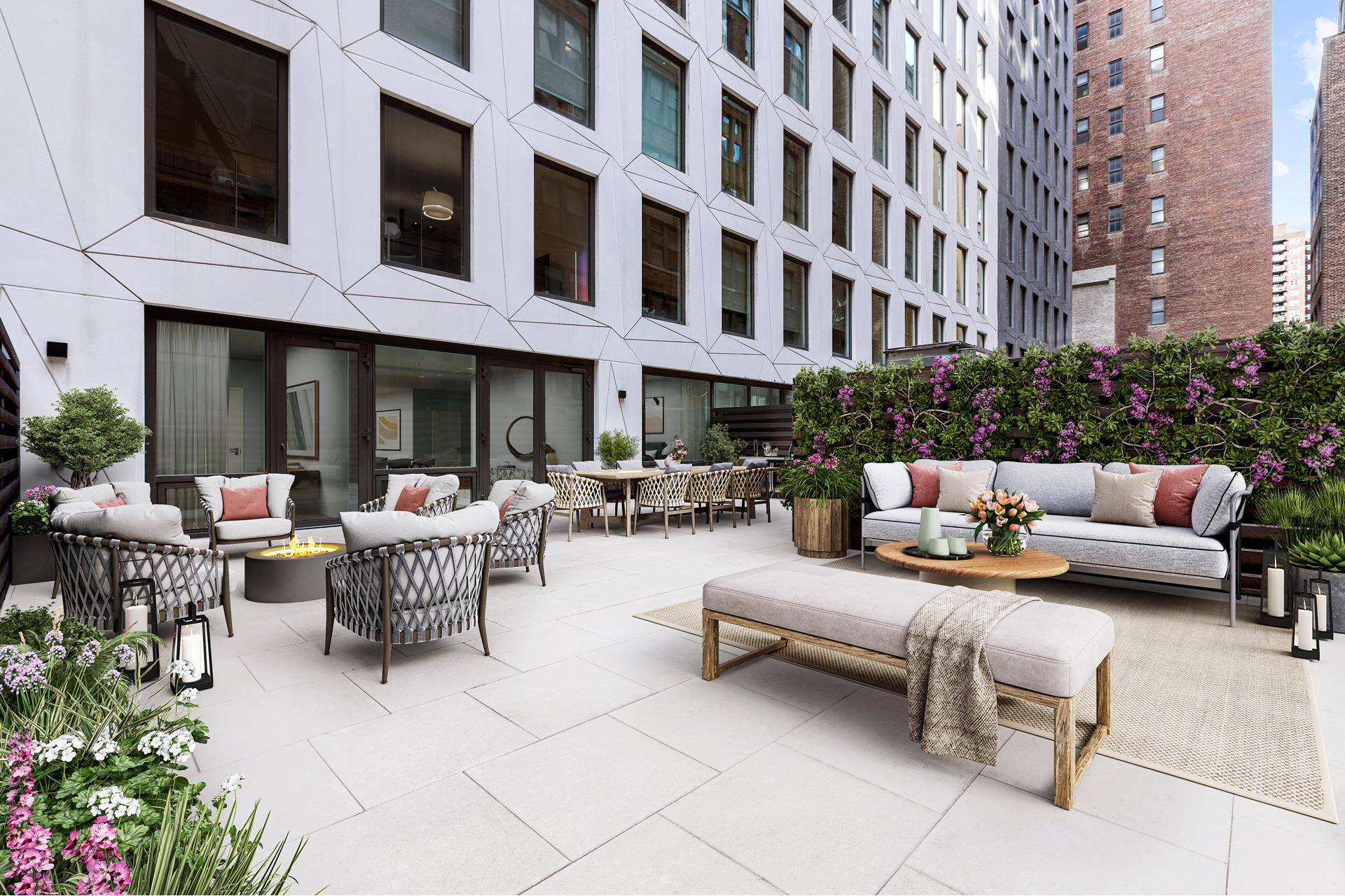 Manhattan, NY 10001,215 W 28TH Street #2C