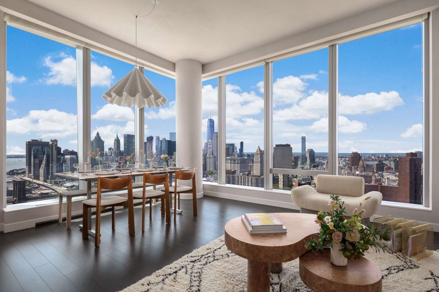 Manhattan, NY 10002,252 SOUTH Street #45A