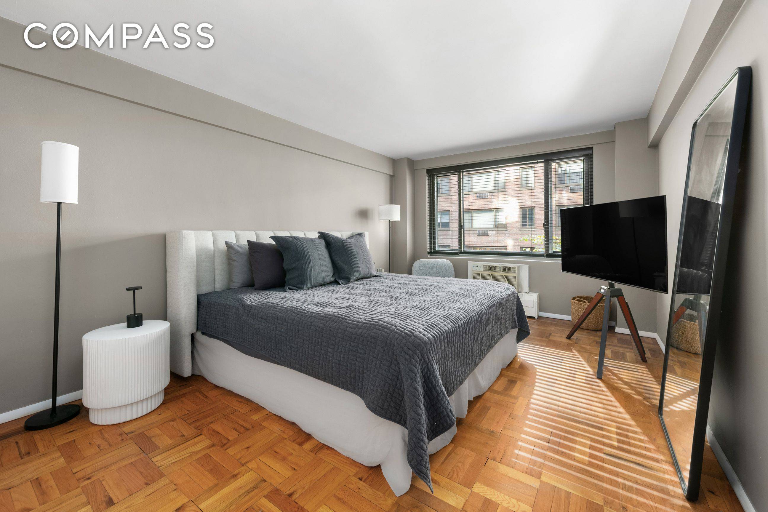 Manhattan, NY 10065,420 E 64th Street #E3A