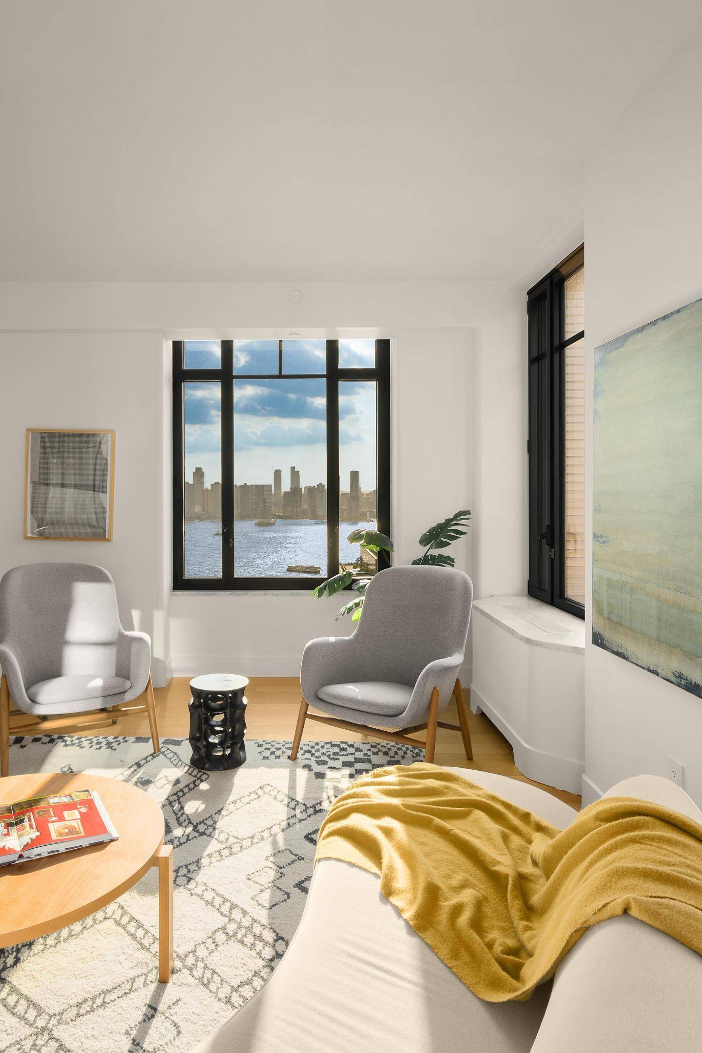 Manhattan, NY 10014,110 Charlton Street #25-C