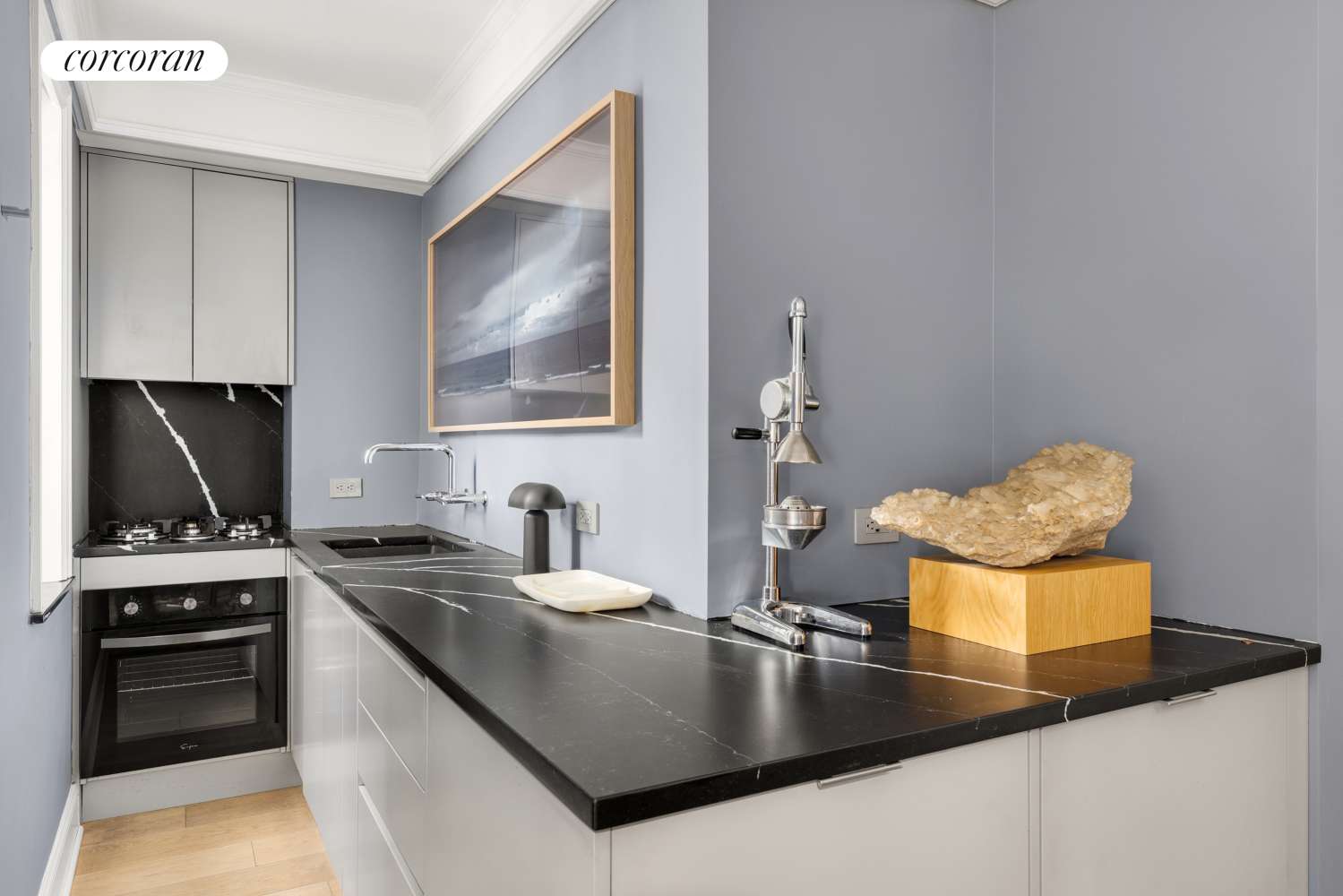 Manhattan, NY 10022,333 E 53RD Street #11A