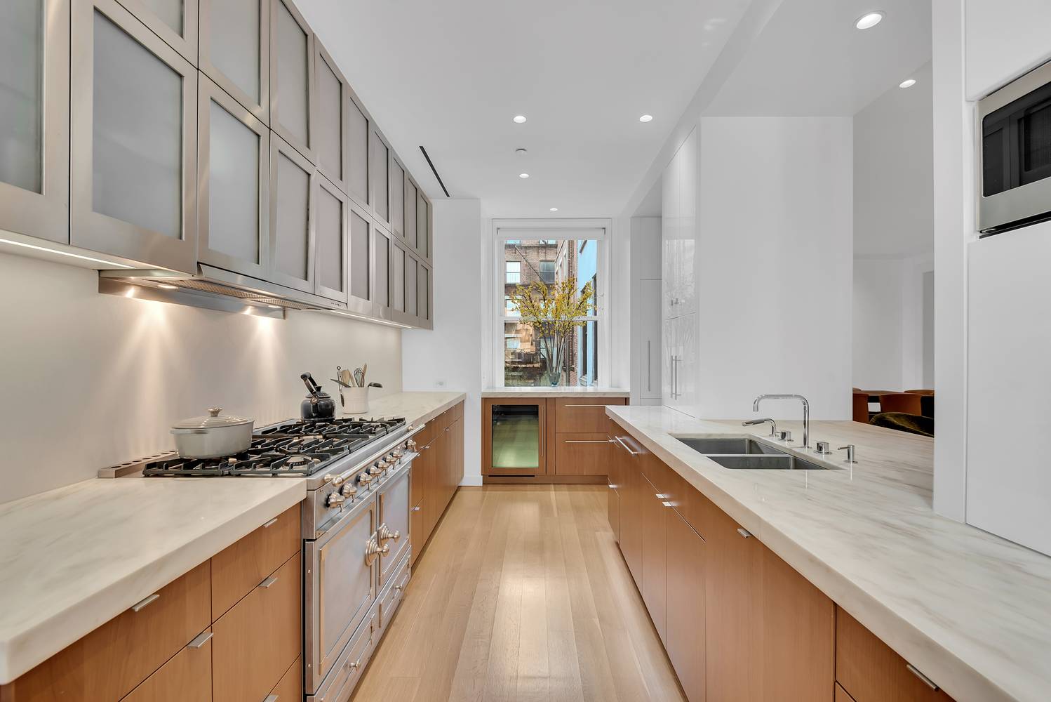 Manhattan, NY 10013,7 HARRISON Street #3S