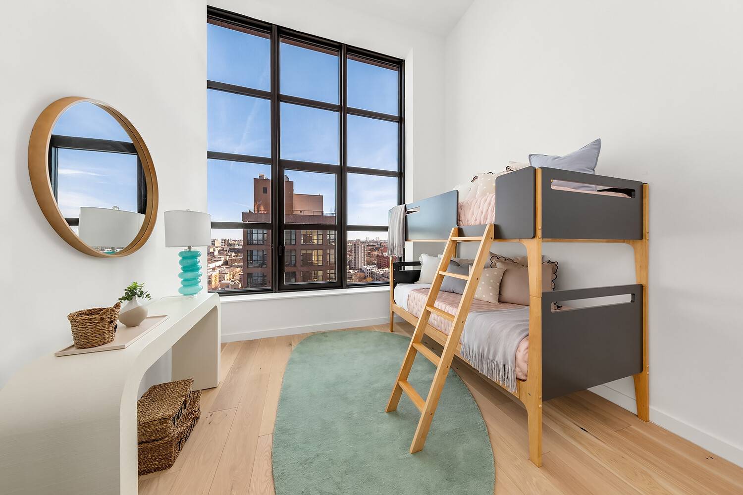 Brooklyn, NY 11222,29 HURON Street #PHCW