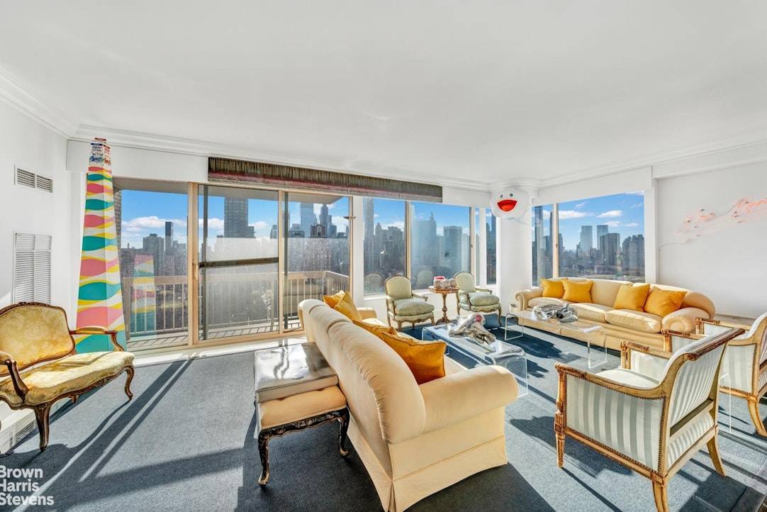 Manhattan, NY 10021,200 E 69TH Street #34C