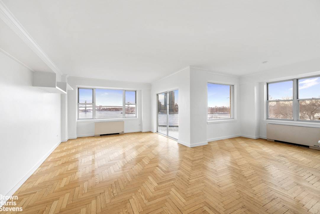 Manhattan, NY 10128,200 E END Avenue #7F