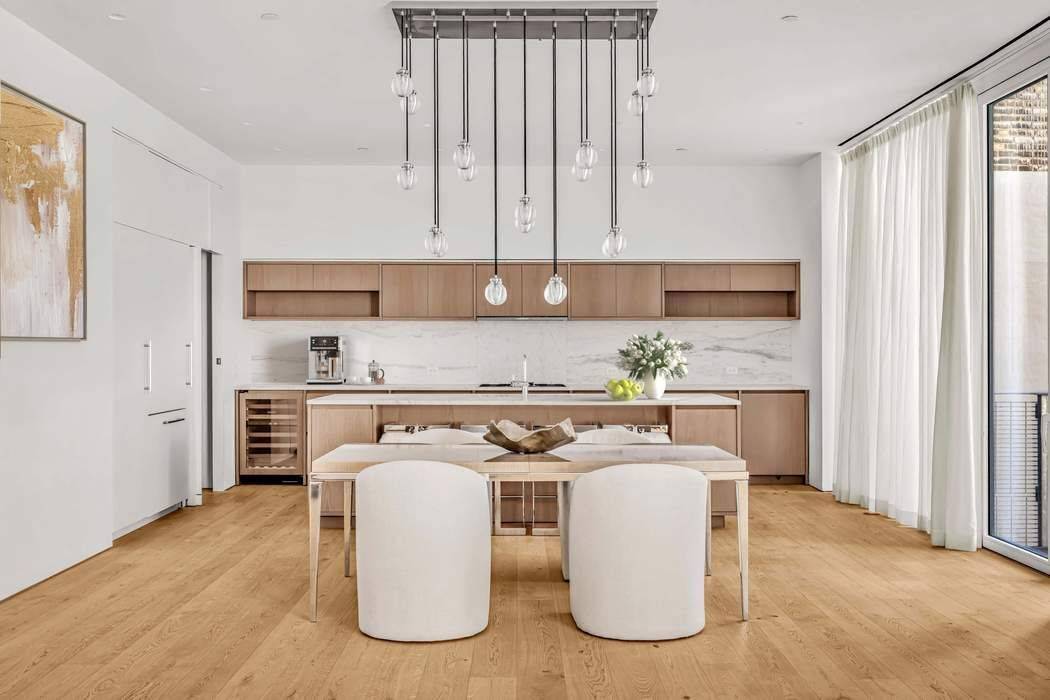 Manhattan, NY 10011,532 W 20th Street #4