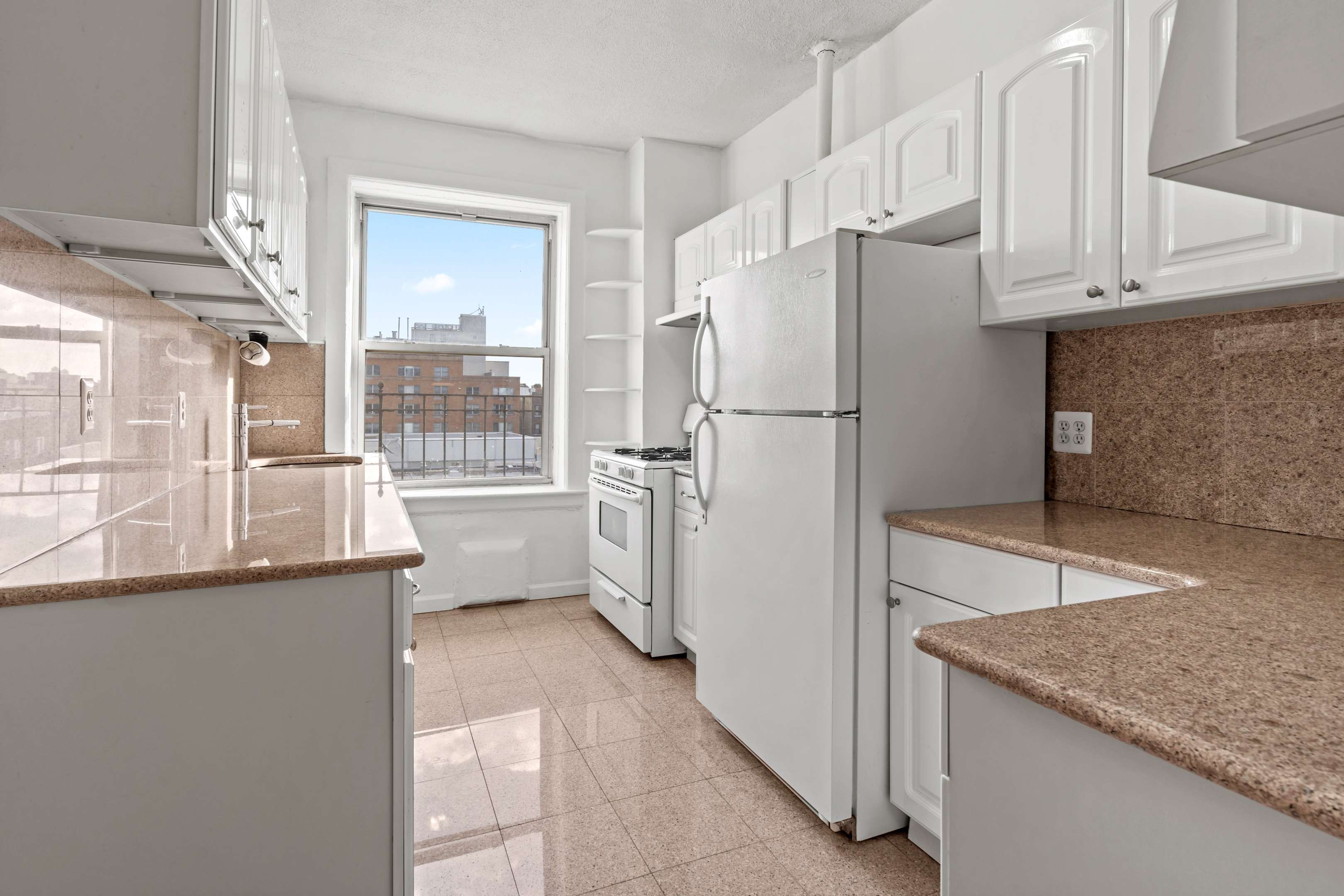 Queens, NY 11104,45-08 40th Street #A42