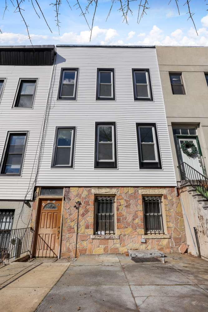 Brooklyn, NY 11207,1219 DECATUR Street